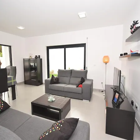 بيت للعطل Modern With Private Swimming Pool, Cleaning Included